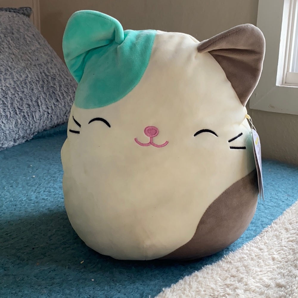 BLAIR SQUISHMALLOW